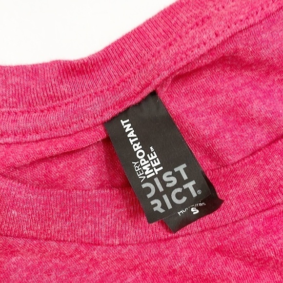 No One Ever Made a Difference by Being Like Everyone Else short sleeve t-shirt - Picture 3 of 4